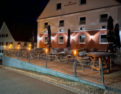 Hier in Funktion einer Außen-Gastronomie Hier in Funktion einer Außen-Gastronomie